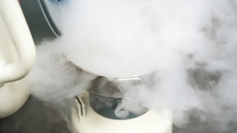 液氮罐多久加一次