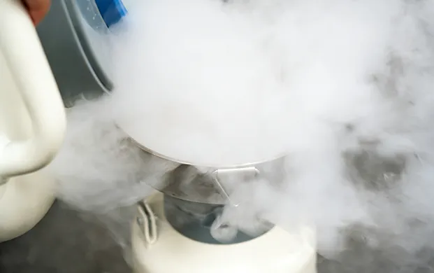 液氮罐多久加一次？